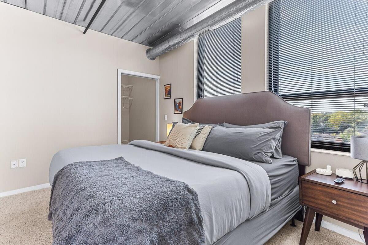 Downtown Ann Arbor 2 King Bed Balcony Apartment Extérieur photo